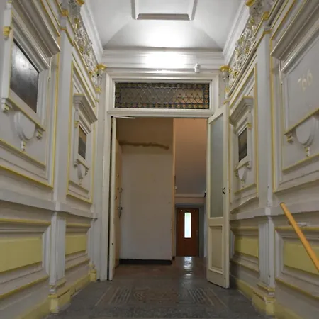 Velky 66m2 V Centru Mesta Apartment