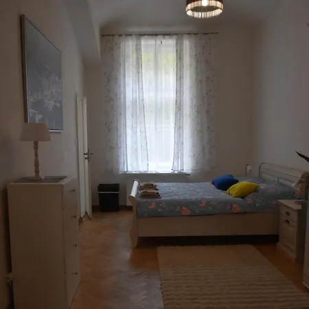 Apartment Velky 66m2 V Centru Mesta