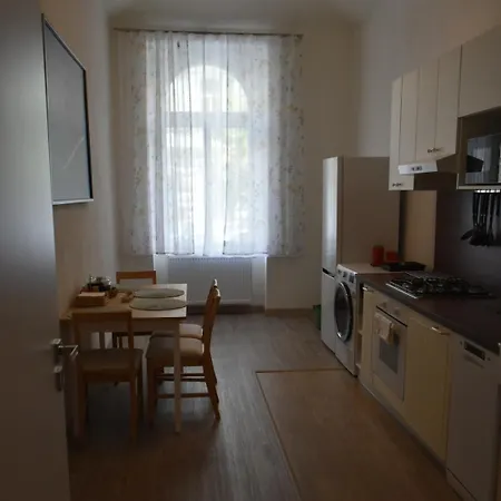 Velky 66m2 V Centru Mesta *